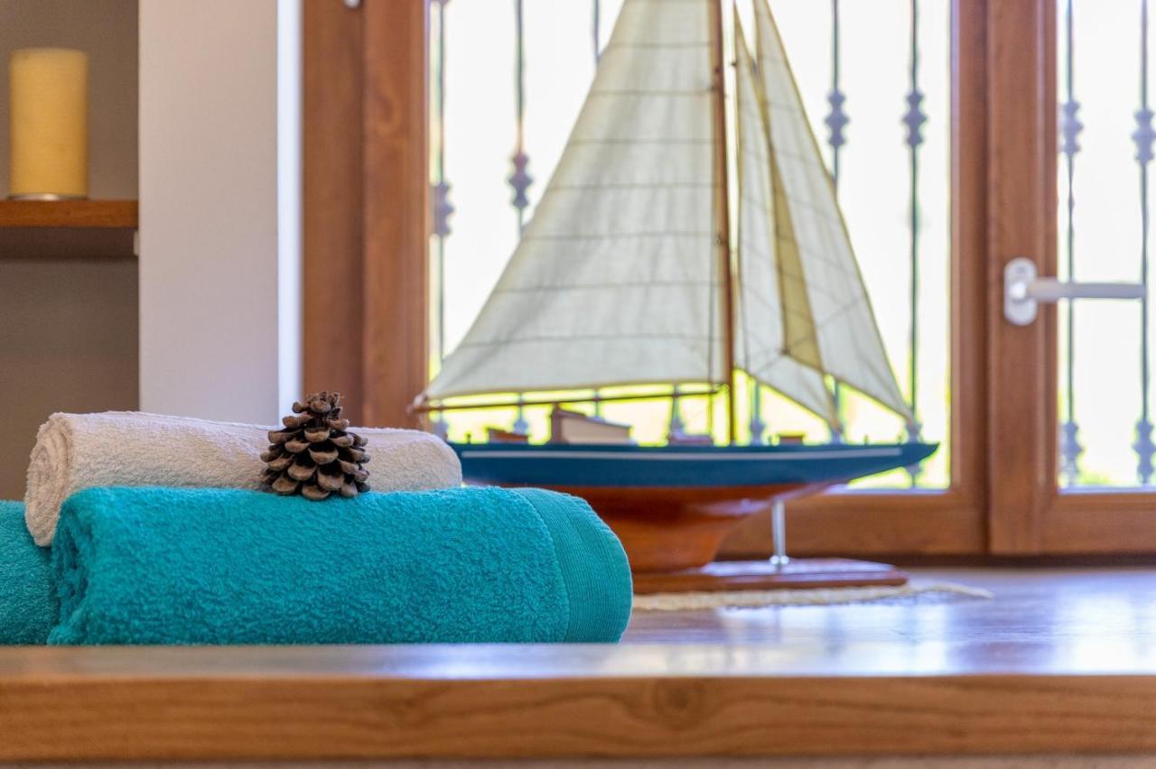 Villa Saige , Piscina Con Idromassaggio Alghero Esterno foto