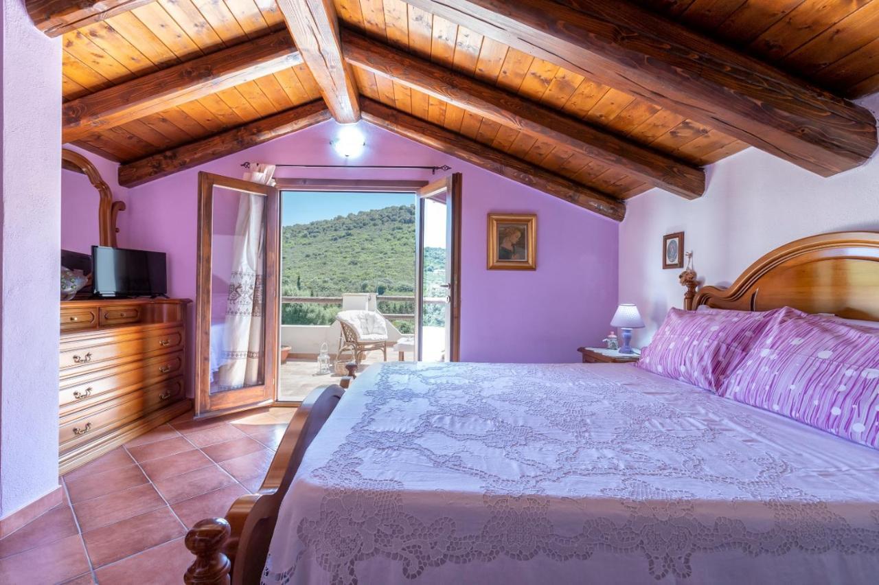 Villa Saige , Piscina Con Idromassaggio Alghero Esterno foto